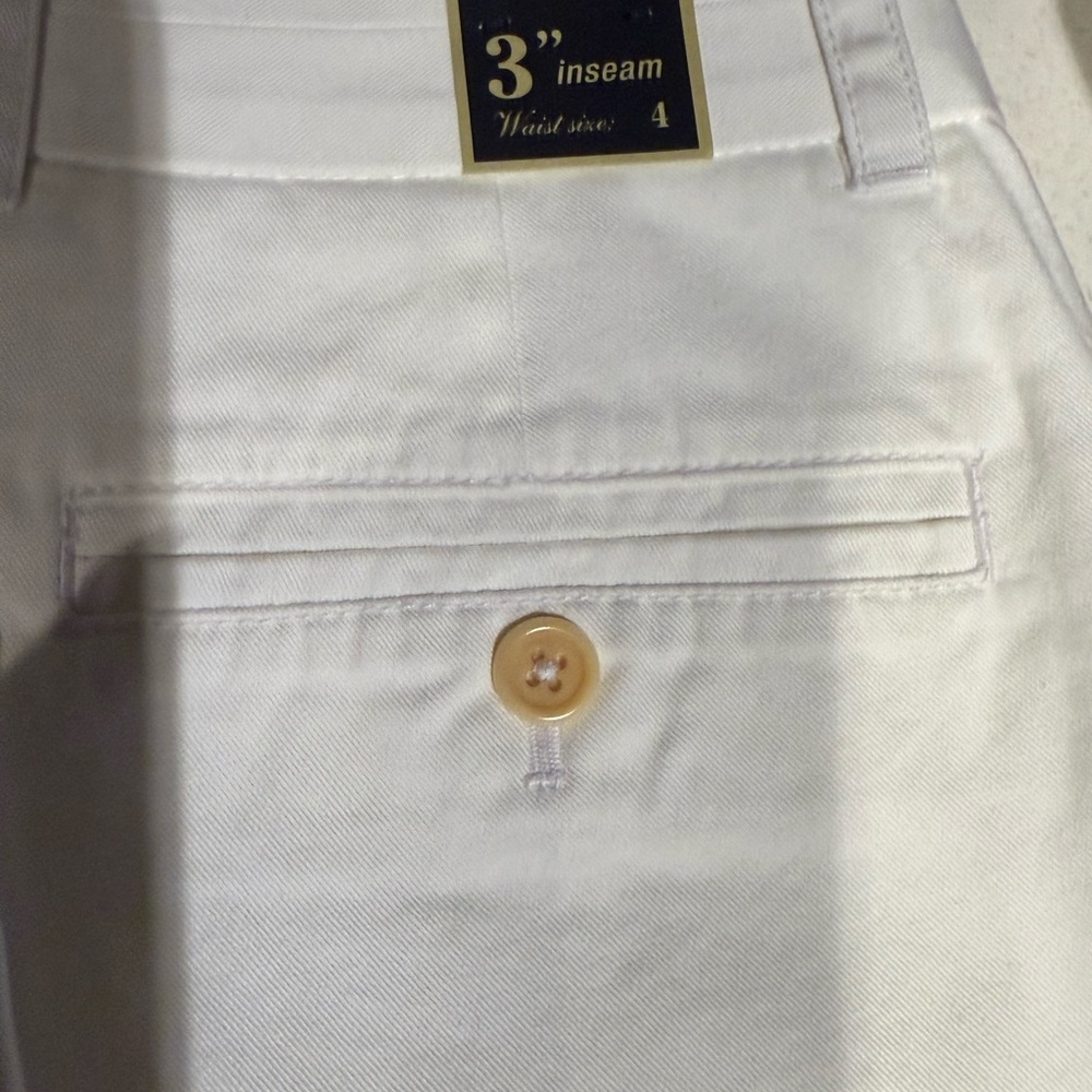 NWT J. Crew women’s White Shorts size 4  (3 inch inseam) - Picture 3 of 11